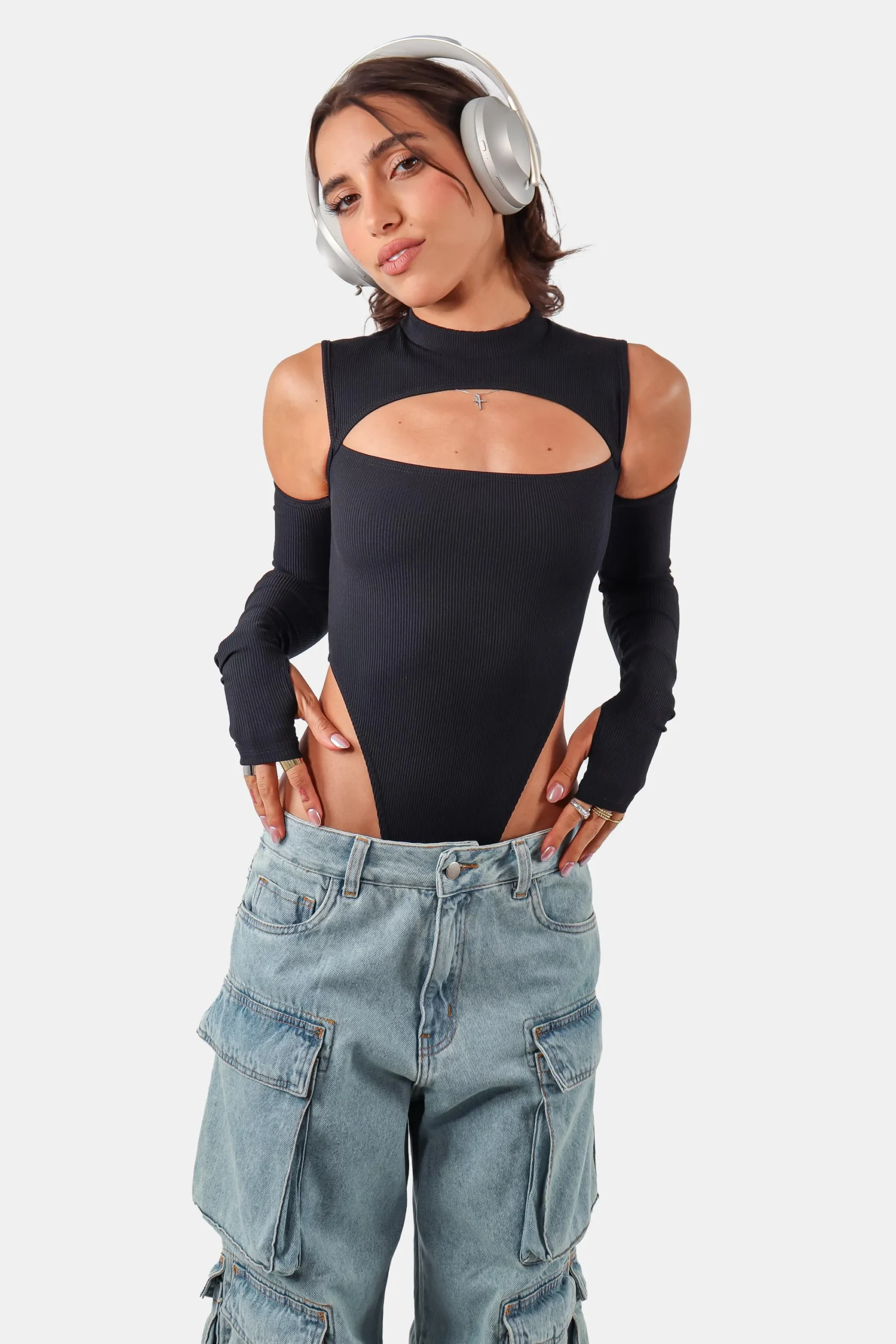 Body feminino com abertura